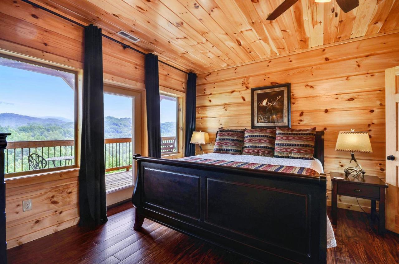 Pittman Center Foxwood Mansion Cabin מראה חיצוני תמונה